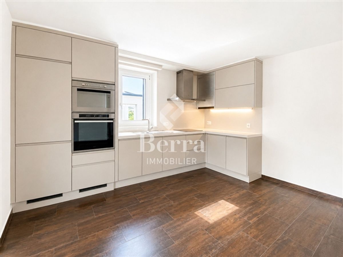 4,5-Zimmer-Einfamilienhaus mit Nebengebäude - 3