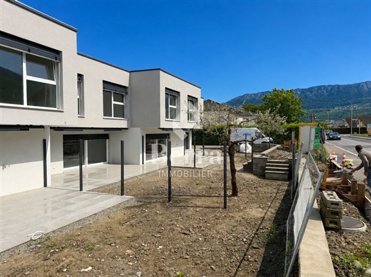 Letzte Familienvilla mit 5,5 Zimmern in Collombey-Muraz! - 0