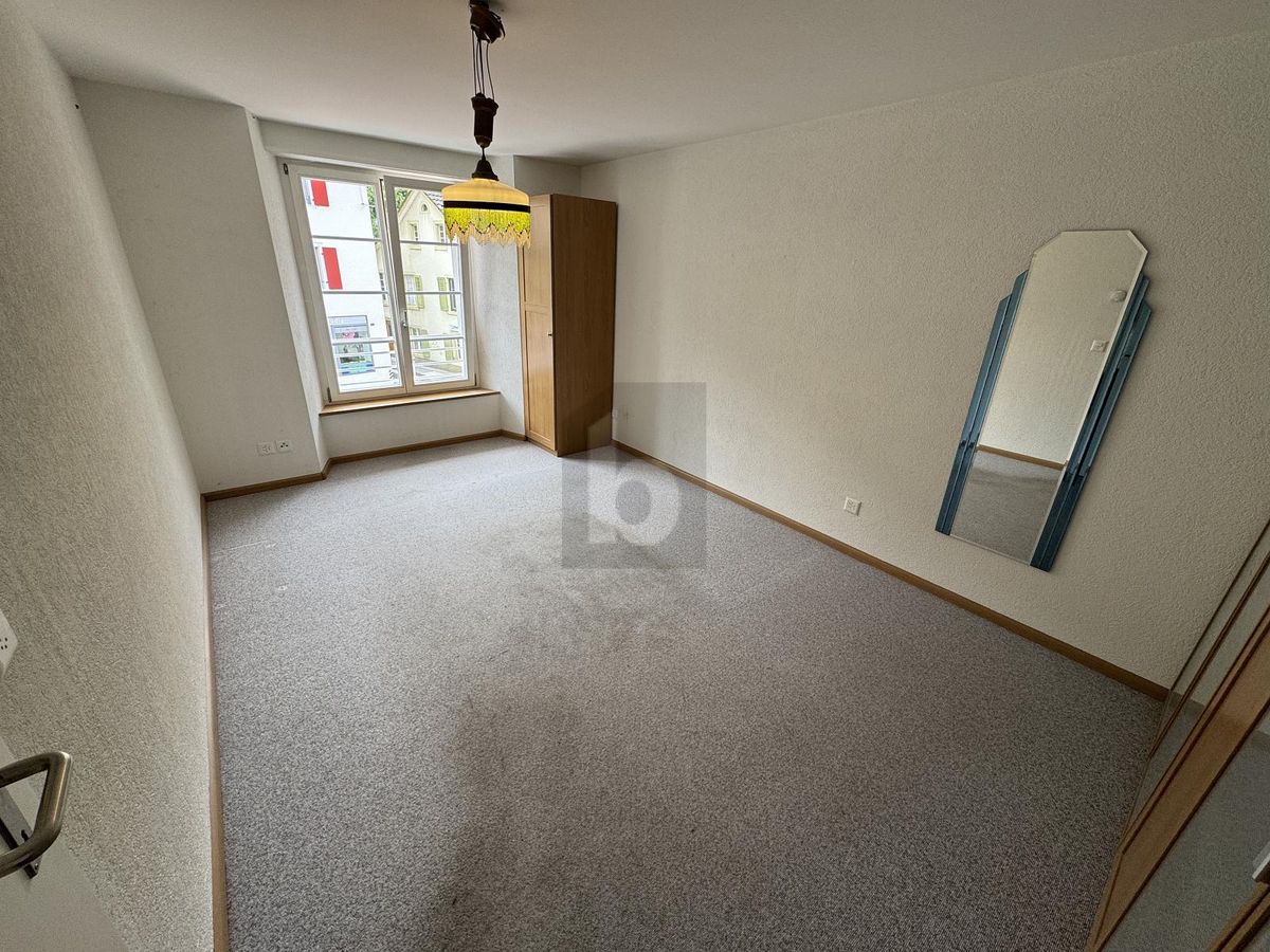 ZENTRAL MIT MODERNEM KOMFORT - 2