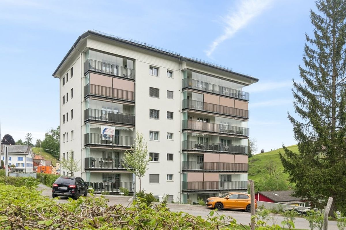 Familienwohnung im Grünen - 1 gratis Mietzins und stressfrei zügeln - 0