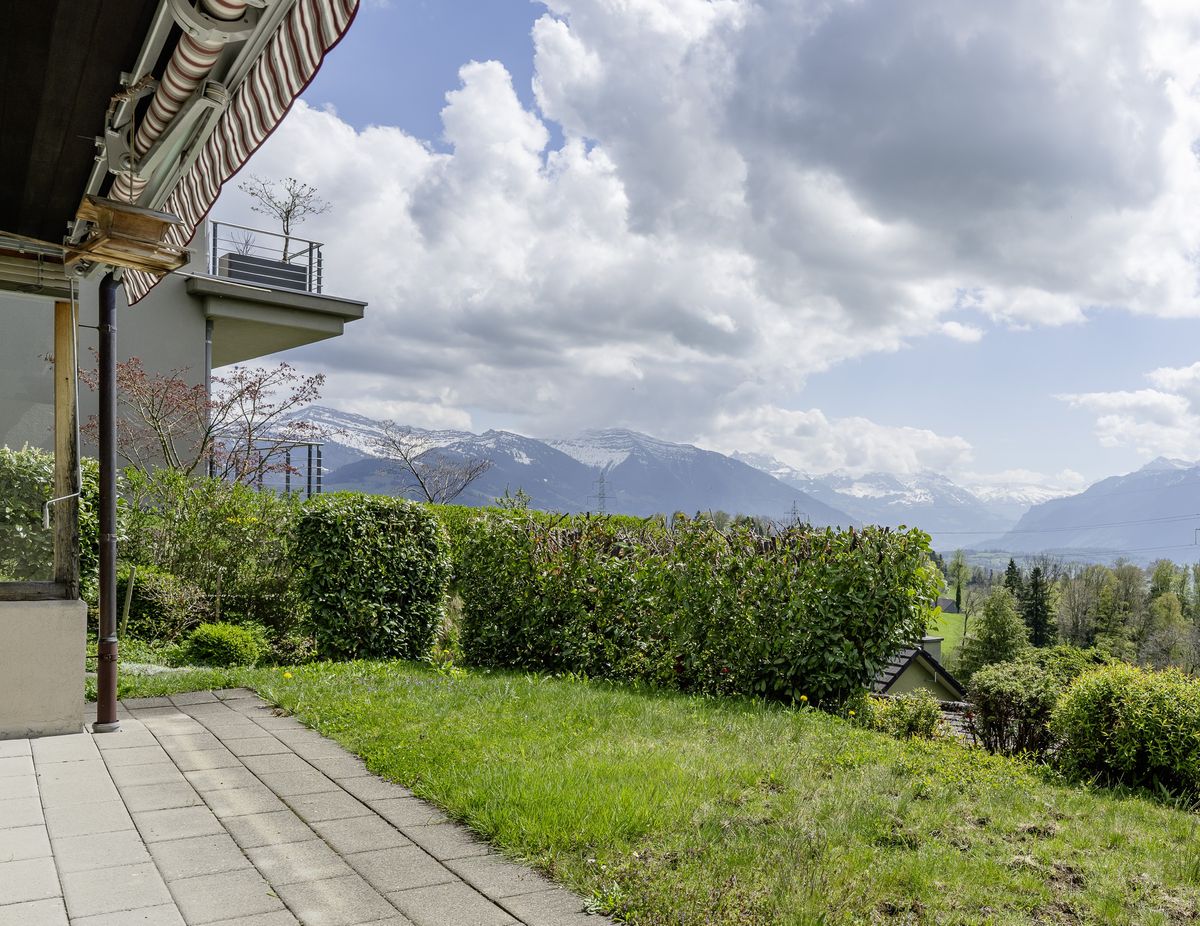 Nature-close & quiet living with panoramic views - 3