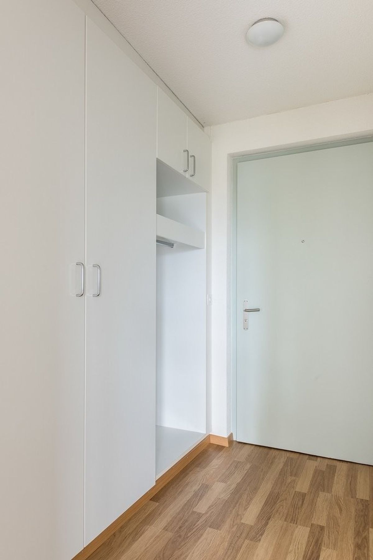 Schöne 4.5 Zimmer-Wohnung nähe Bahnhof - 1
