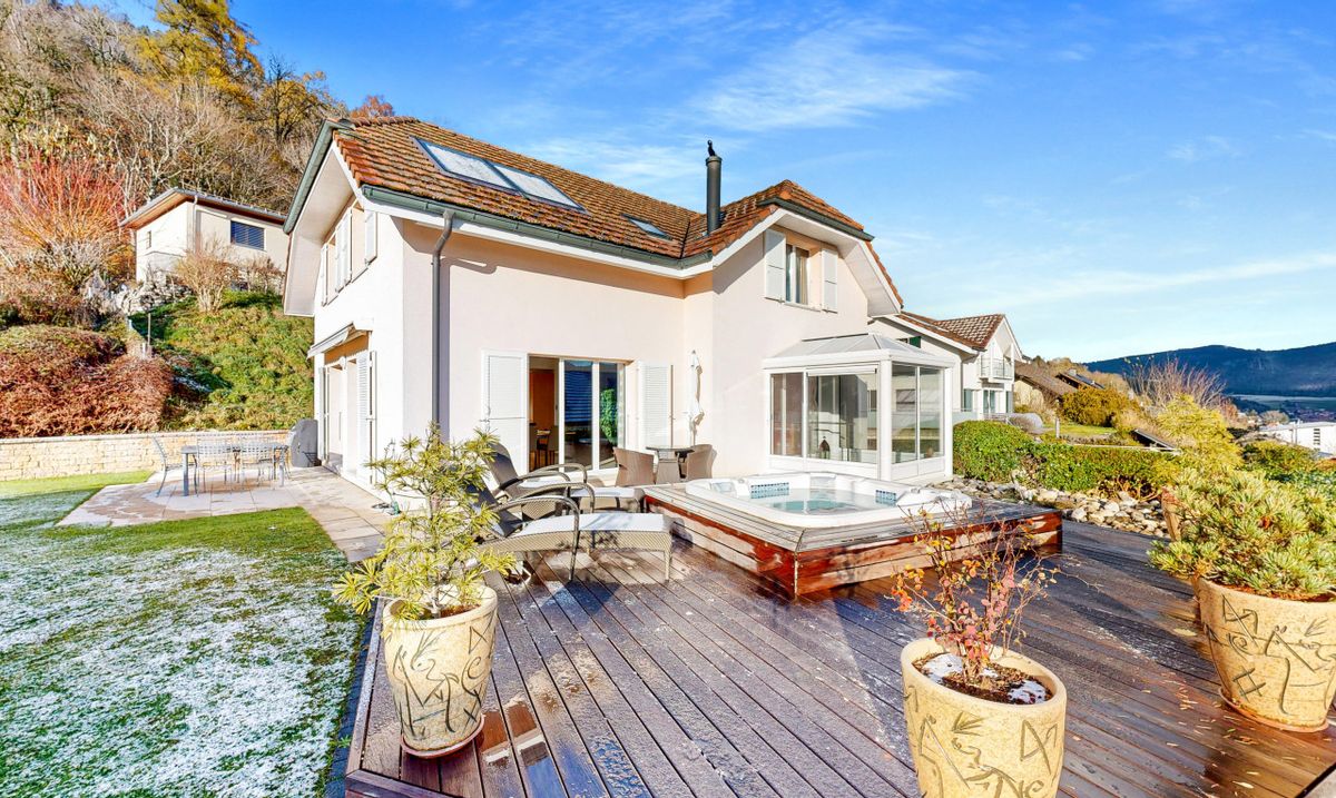 Maison individuelle in à Chézard-St-Martin - 1