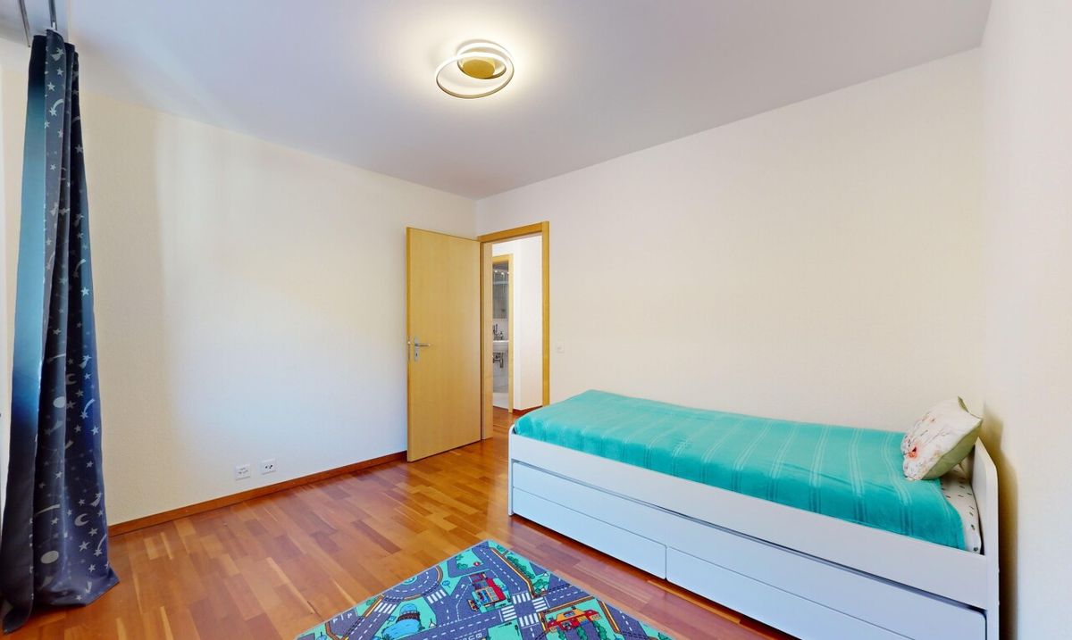 Bright and Fully Renovated Apartment in Venthône - 8