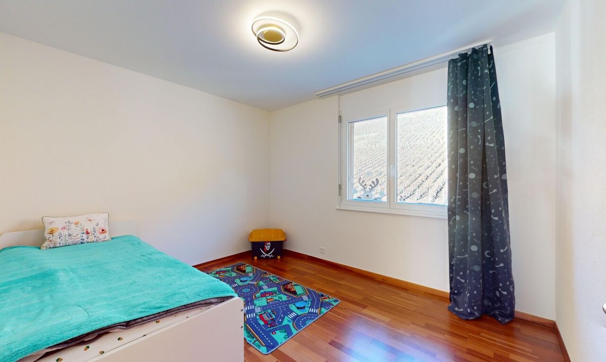 Bright and Fully Renovated Apartment in Venthône - 9