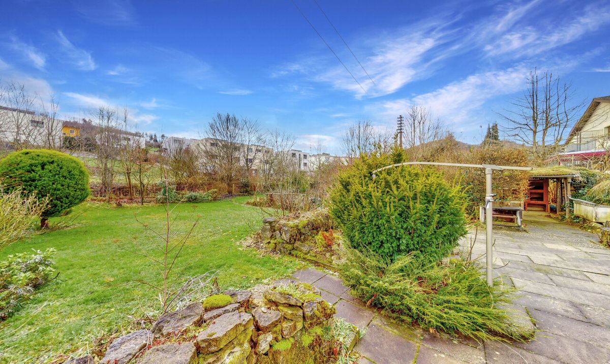 Detached Family Home on 1,135 m² Plot in a Quiet Location - 1