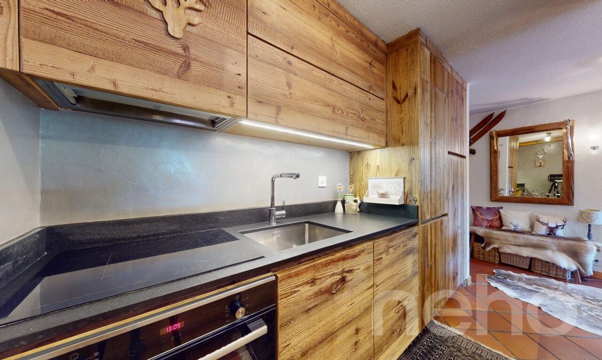 Exclusive: Superb 2.5-room apartment in the centre of the village - 4