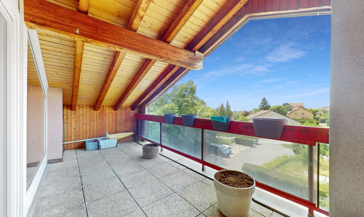 Beautiful, quiet 3.5-room flat in Savigny - 1