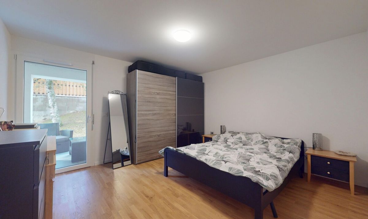 Beautiful new apartment with garden in a small condominium - 3