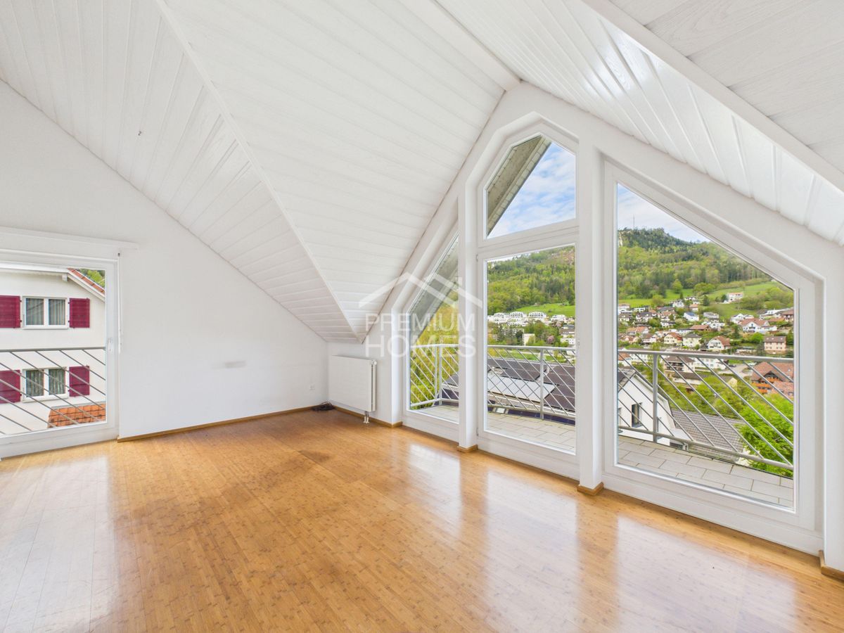 Traumhaus für die Familie - mit spektakulärem Panorama - 3