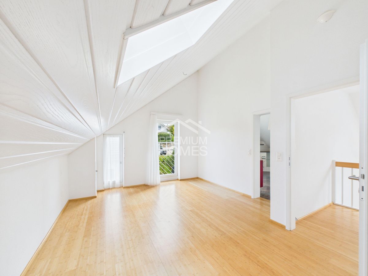 Traumhaus für die Familie - mit spektakulärem Panorama - 4