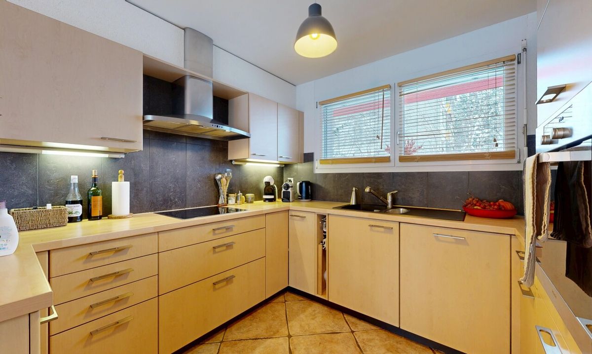 Duplex with private garden in La Chaux-de-Fonds, 4.5 rooms - 3