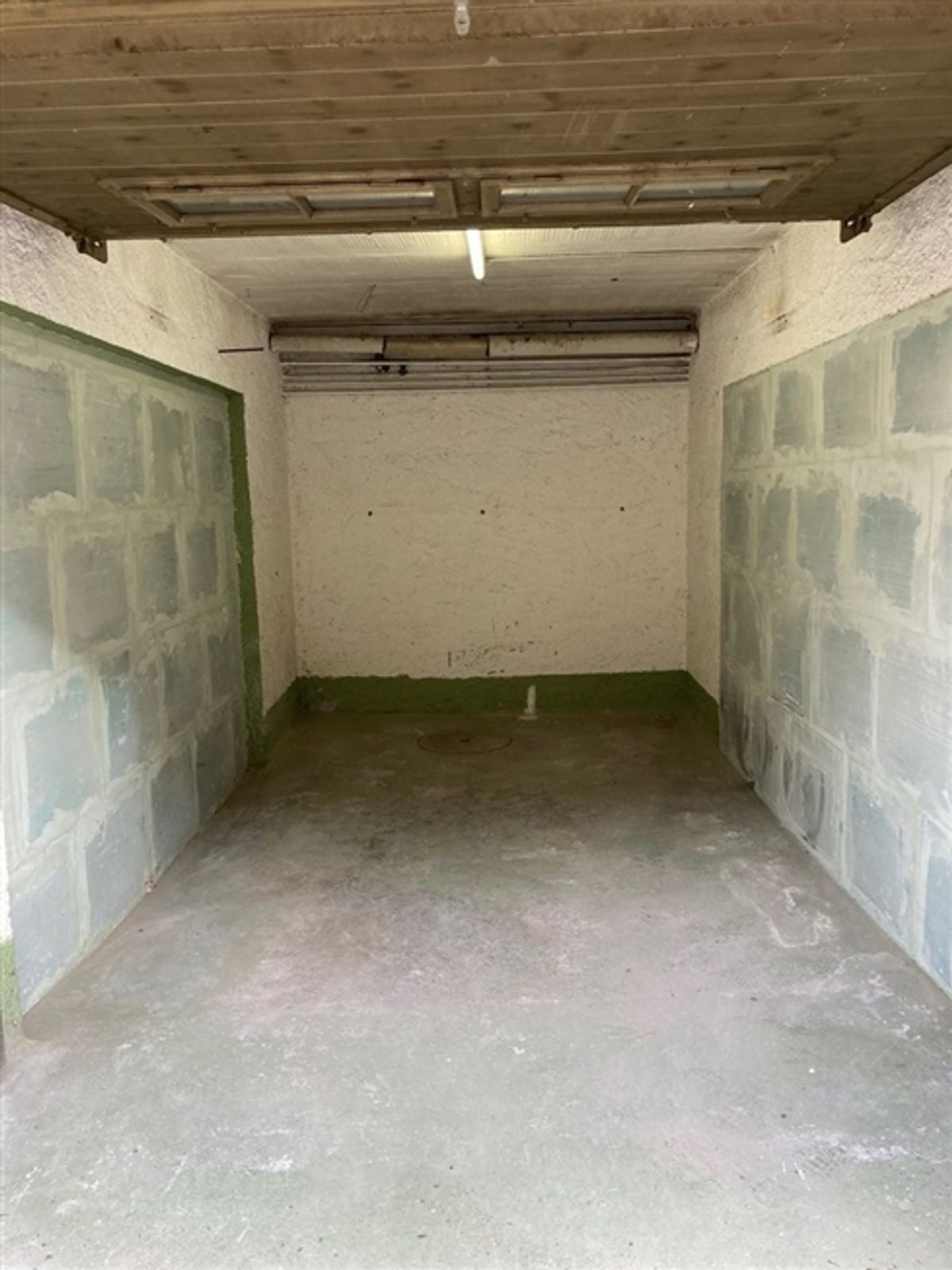 Einzelgaragenbox in Wipkingen - 1