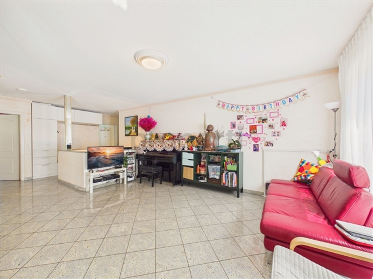 Helle und moderne 5.5-Zimmer Gartenwohnung in Wallisellen ZH - 1