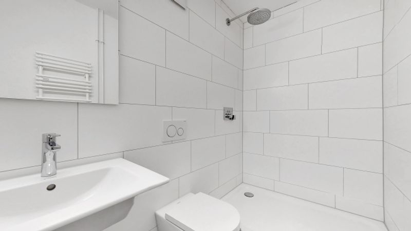 Grosszügige 3.5-Zimmer-Wohnung mit Balkon an zentraler Lage - 3
