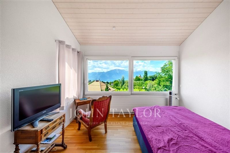 Charakterhaus mit herrlicher Aussicht in Blonay-Saint-Légier - 9