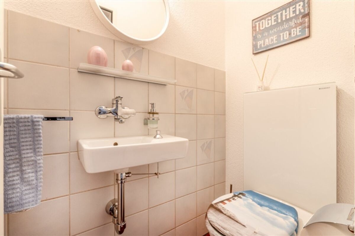 4.5-Zimmer-Eckhaus mit Ausbaupotenzial, grossem Garten und steuergünstiger Wohnlage in Seuzach - 4