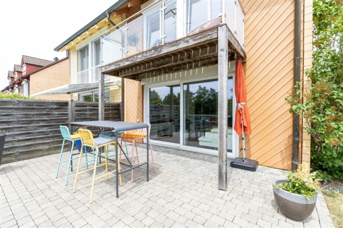 4.5-Zimmer-Eckhaus mit Ausbaupotenzial, grossem Garten und steuergünstiger Wohnlage in Seuzach - 11