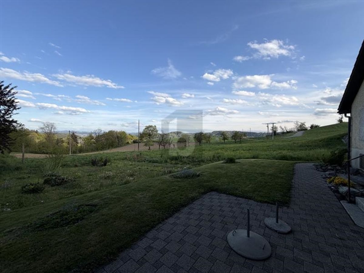 FAMILIENFREUNDLICH AN LÄNDLICHER LAGE MIT GARTEN - 1