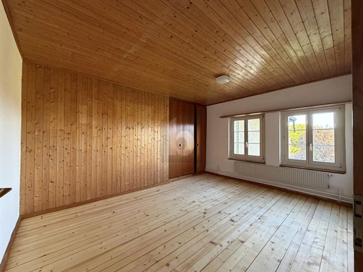 FAMILIENFREUNDLICH AN LÄNDLICHER LAGE MIT GARTEN - 2