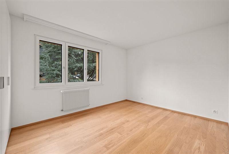 Einzigartige Gelegenheit geräumige Wohnung in einer ruhigen Umgebung mit Seeblick - 10