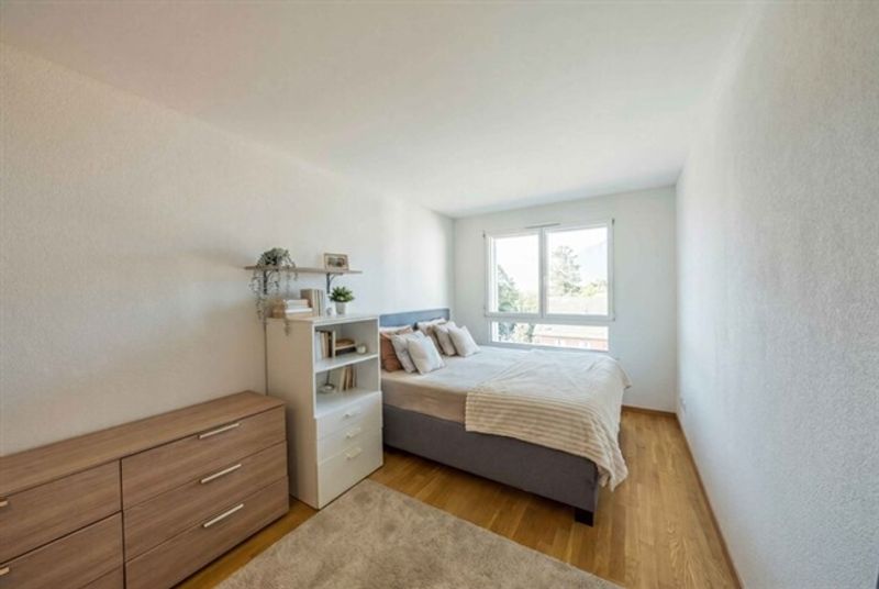 SEE- UND BERGSICHT AN DER RIVIERA - MODERNE 4.5 ZIMMER WOHNUNG - 3