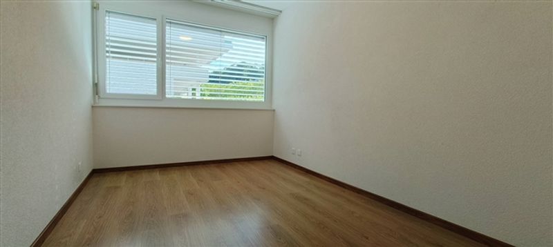 VEVEY STADTZENTRUM - GERÄUMIGE, MODERNE WOHNUNG MIT 4,5 ZIMMERN - 8