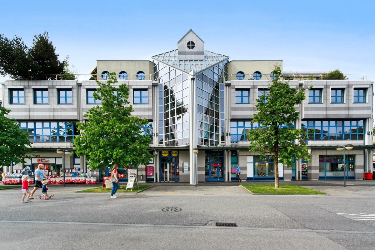 Attraktive Verkaufsfläche im Mergele Center zu vermieten - 0