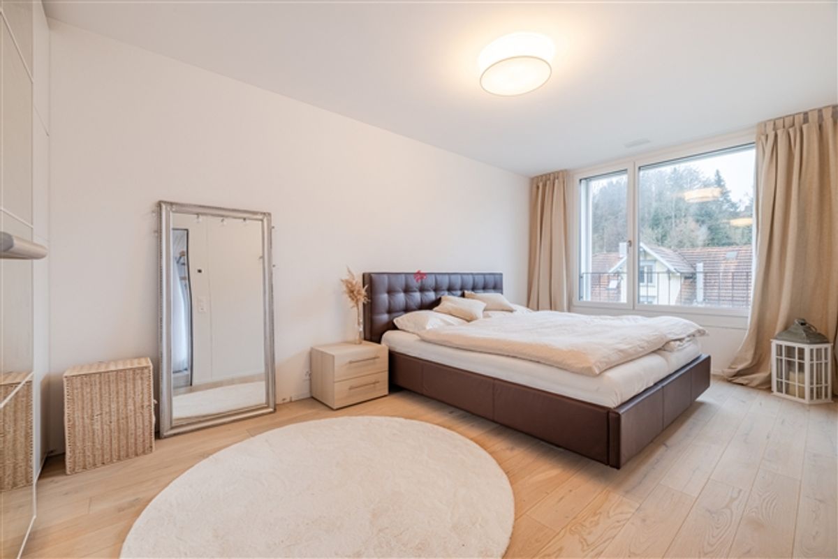 Stilvolle Erdgeschosswohnung mit grosszügiger Loggia - 6