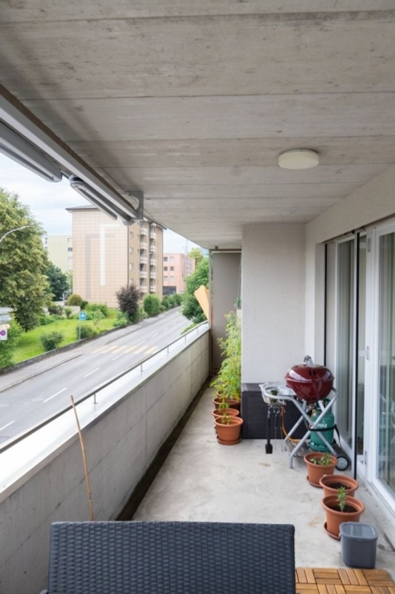 Moderne 2.5-Zimmer-Wohnung mit Loggia an attraktiver Lage in Kriens - 8
