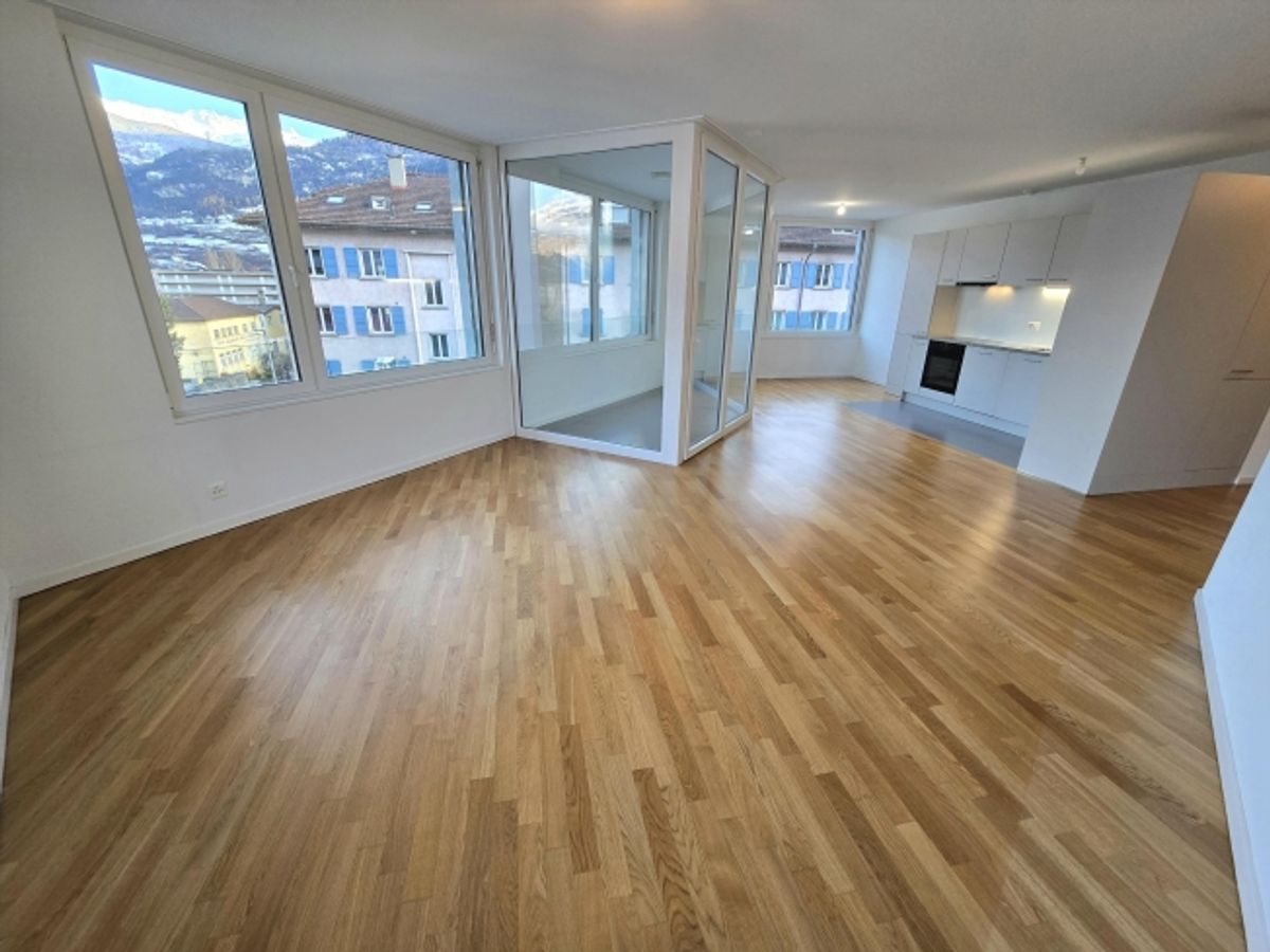Joli appartement de 4.5 pièces au centre de Sion ! - 0