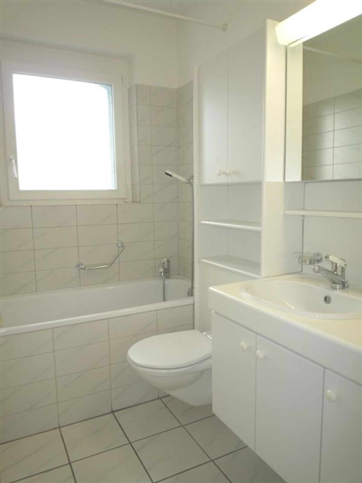 Stadtnahe 2.5-ZW à 60 m² zuoberst im 2. OG - 3