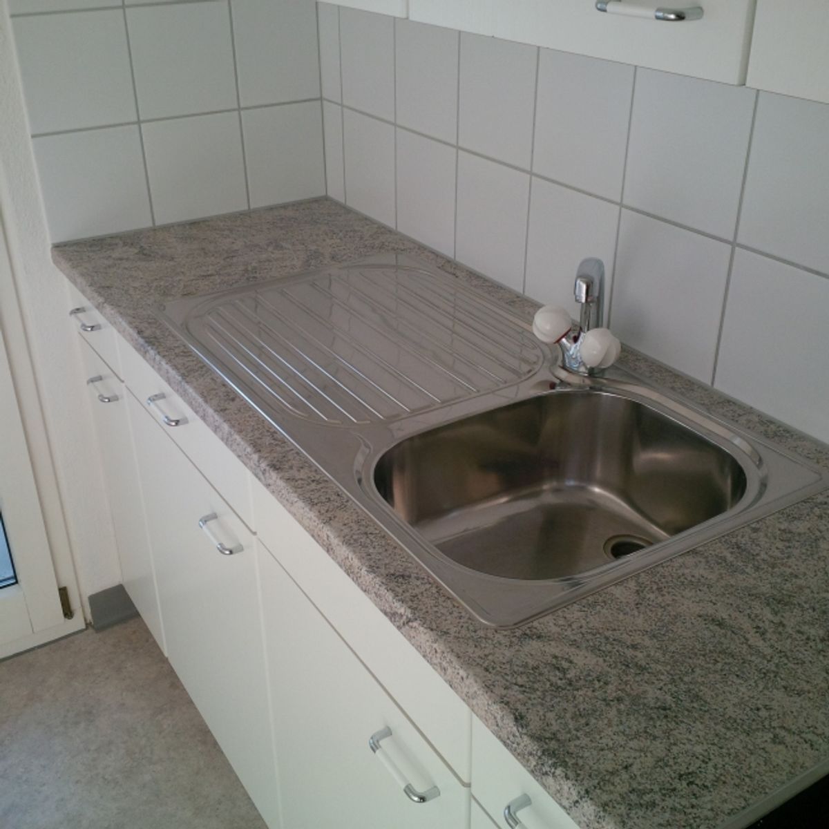 3 Zimmer-Wohnung im Zentrum von Steinhausen - 3