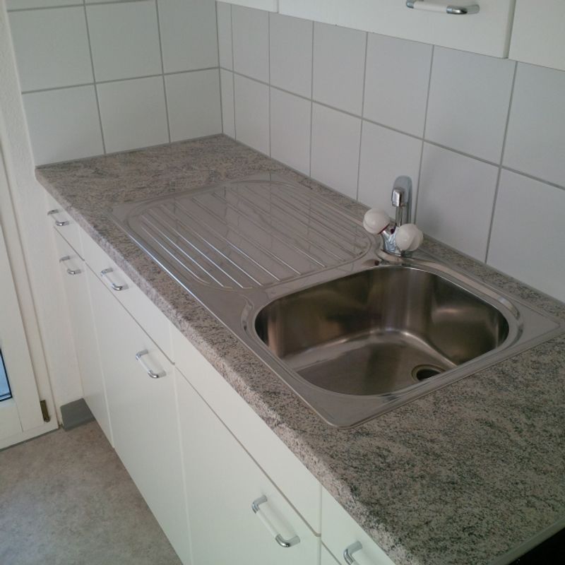 3 Zimmer-Wohnung im Zentrum von Steinhausen - 4