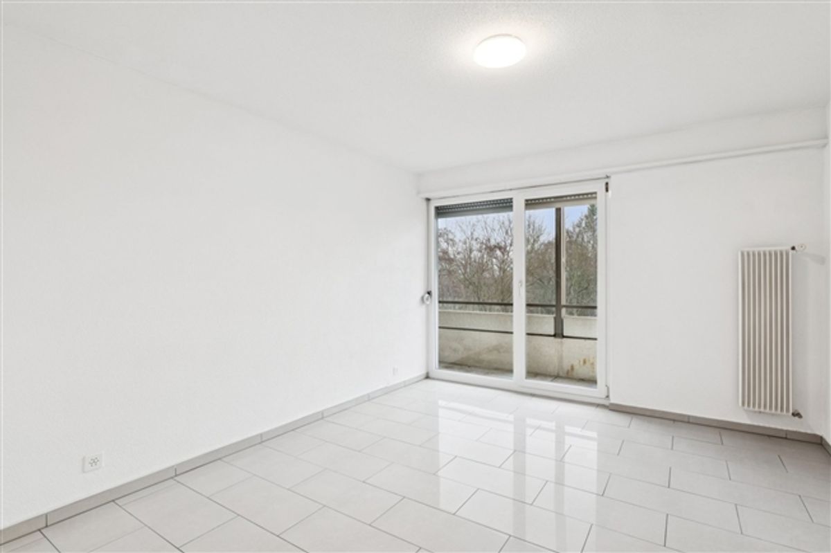 Emplacement central, spacieux et lumineux - 5
