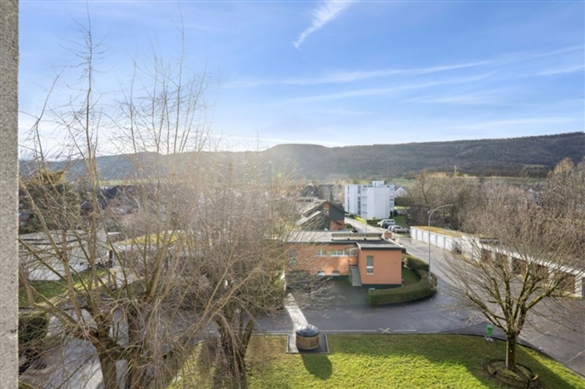 Emplacement central, spacieux et lumineux - 6