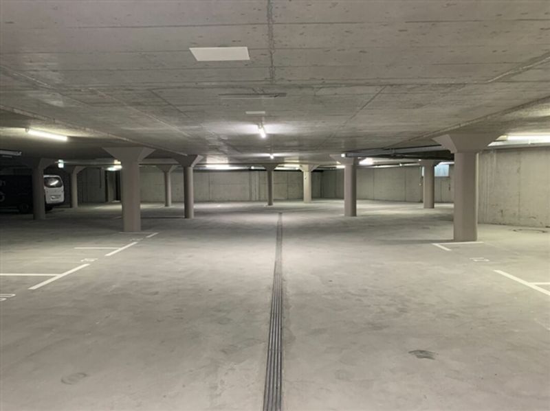 Tiefgaragenparkplätze / Baujahr 2023 - 3