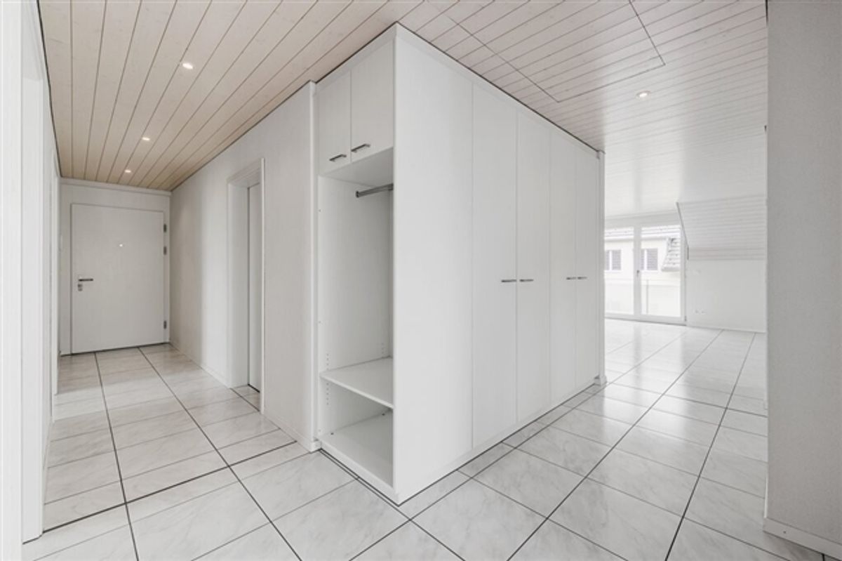 Sonnige Wohnung - 4