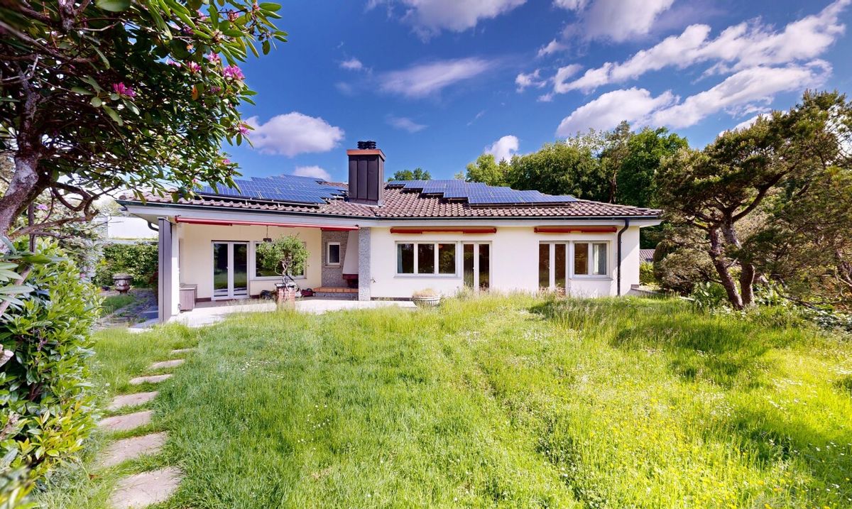 Grosszügiges 6.5-Zimmer-Einfamilienhaus mit grossem Garten - 1