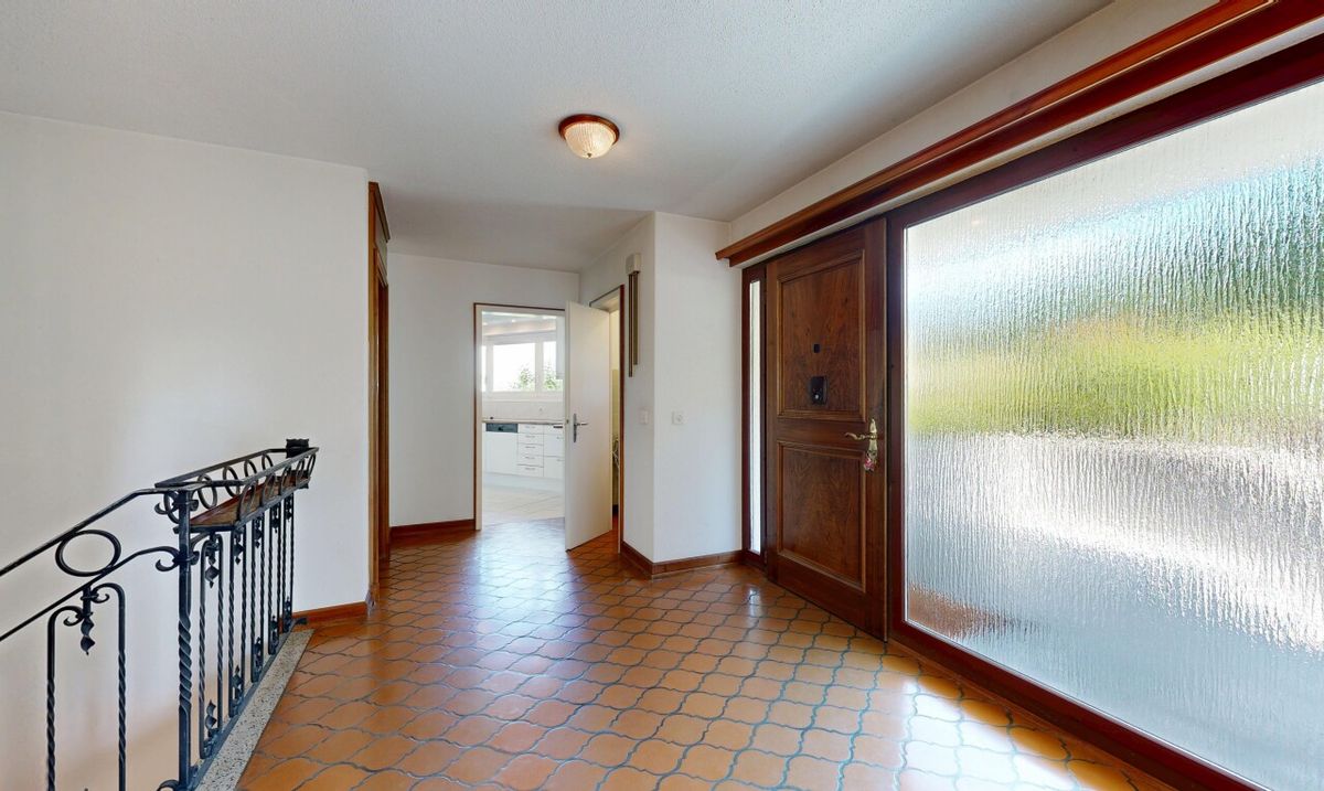 Grosszügiges 6.5-Zimmer-Einfamilienhaus mit grossem Garten - 3
