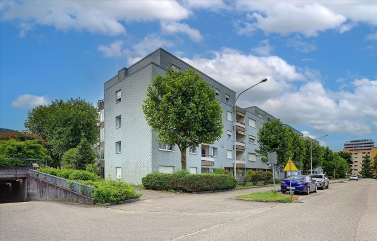 Sommeraktion - Für den 2. Parkplatz schenken wir Ihnen die Halbe Miete! - 0