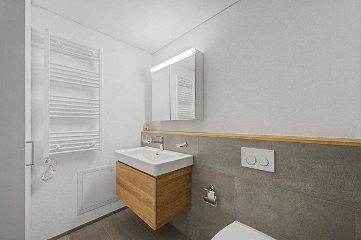 Moderne 2.5-Zimmer-Wohnung mit Panoramasicht in Illgau (St. Karl) - 9