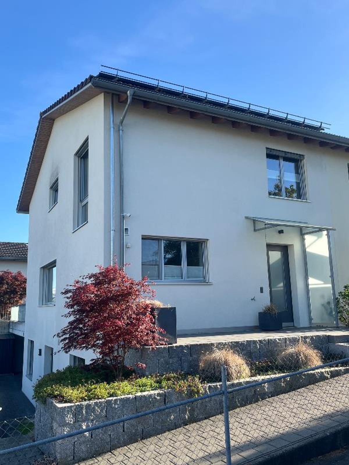 7.5 Zimmer Einfamilienhaus - 0