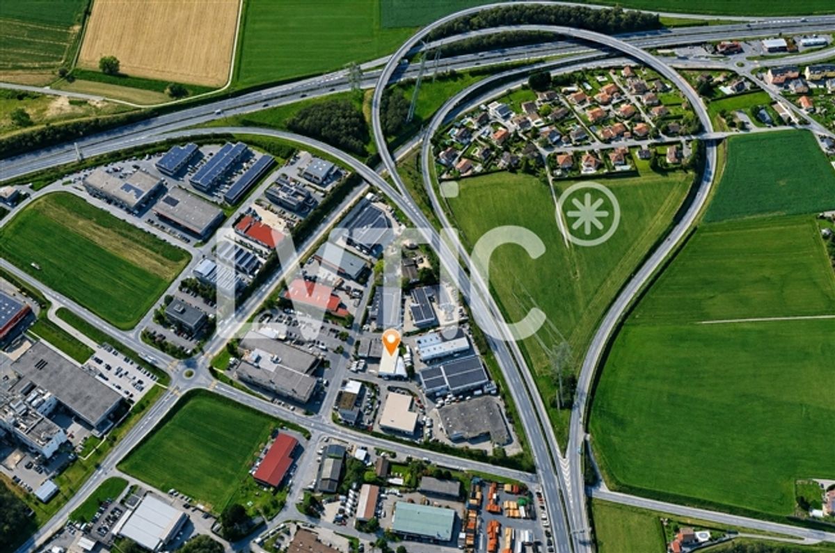 Industriegebäude von 1100 m2 zum Verkauf in Villars-Sainte-Croix - 3
