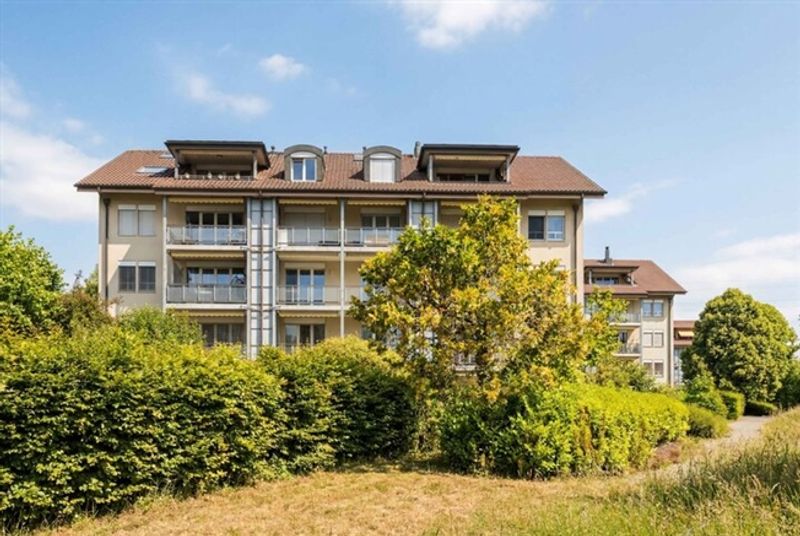 GROSSZÜGIGE 2.5 ZIMMER EIGENTUMSWOHNUNG MIT TOLLEM BALKON - 6