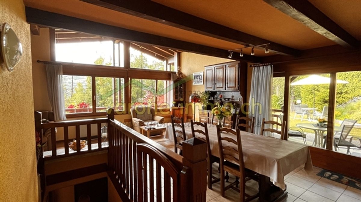 Charmantes Chalet in Briey/Chalais 
Ein wahrer Zufluchtsort - 4