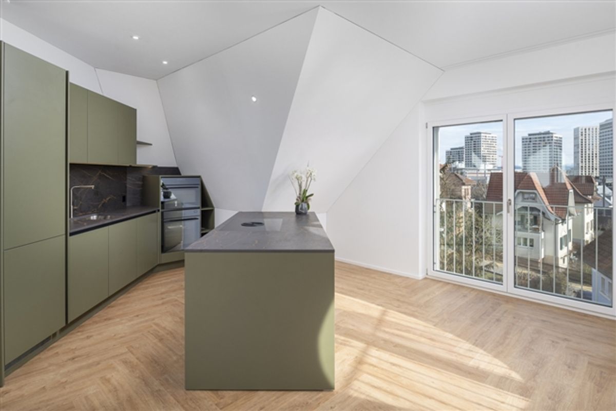Erstbezug Hochwertige Dachwohnung mit privatem Panorama-Rooftop - 1