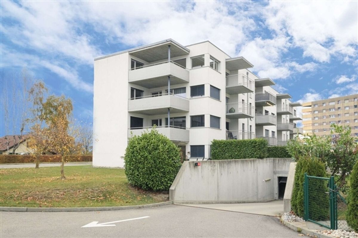 Aussenparkplatz in Estavayer-le-Lac !! - 3