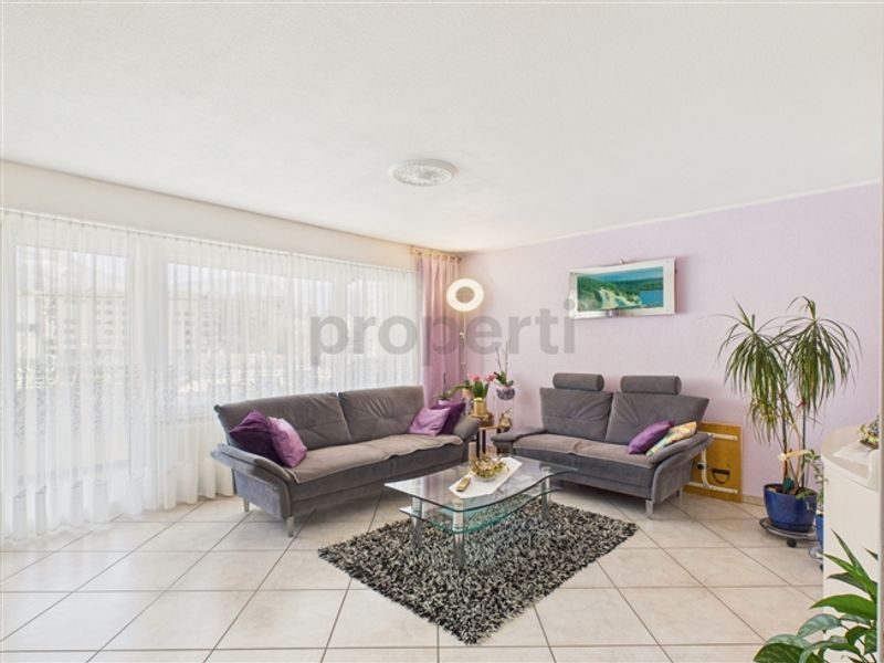 Wohnen mit traumhaftem Mythenblick  attraktive 4.5-Zimmer-Wohnung in Seewen - 1