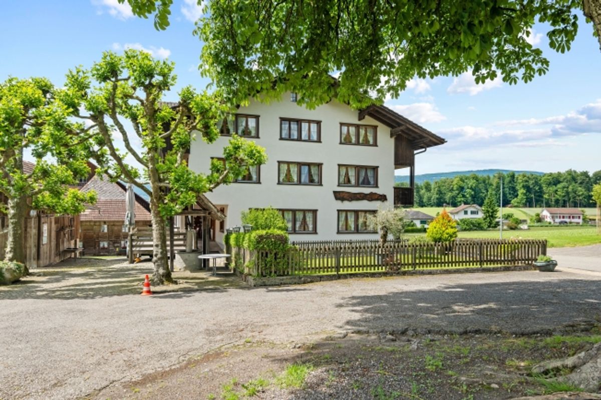 Entwicklungsobjekt mit Baulandreserve - 0